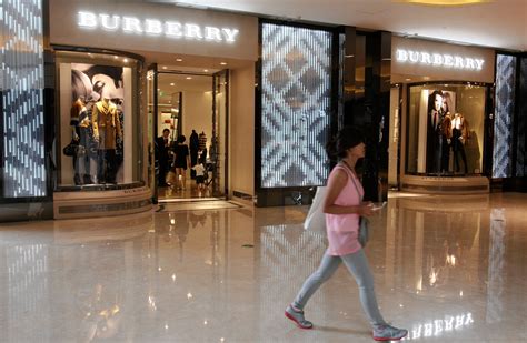 burberry factory outlet sawgrass mills|Burberry outlet online shop.